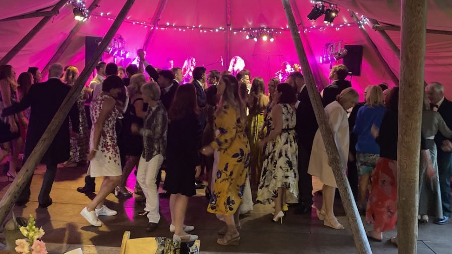 Henley On Thames Wedding Party